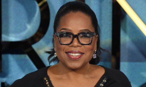 Apple ký hợp đồng 1 tỉ đô-la với Oprah Winfrey - Ảnh 1. Apple ký hợp đồng 1 tỉ đô-la với Oprah Winfrey - Ảnh 1.