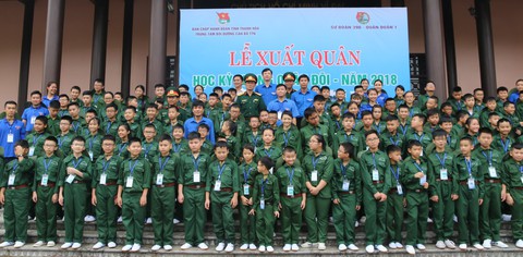 200 chiến sĩ nhí Thanh Hóa bước vào Học kỳ quân đội - Ảnh 1. 200 chiến sĩ nhí Thanh Hóa bước vào Học kỳ quân đội - Ảnh 1.