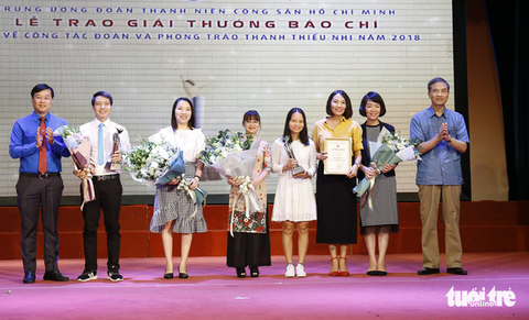 Tuổi Trẻ đoạt giải nhất viết về công tác Đoàn năm 2018 - Ảnh 1. Tuổi Trẻ đoạt giải nhất viết về công tác Đoàn năm 2018 - Ảnh 1.