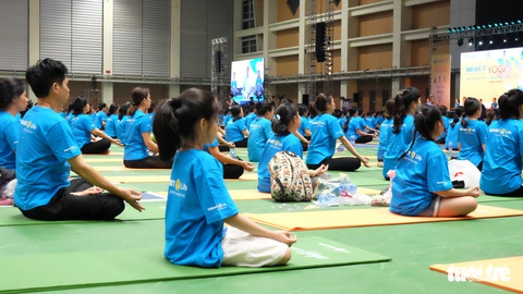 Ngày càng nhiều người Việt tìm sự bình an trong yoga - Ảnh 4. Ngày càng nhiều người Việt tìm sự bình an trong yoga - Ảnh 4.