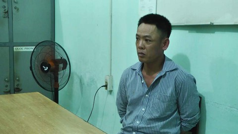 Khởi tố vụ đốt phá trước trụ sở UBND Bình Thuận - Ảnh 2. Khởi tố vụ đốt phá trước trụ sở UBND Bình Thuận - Ảnh 2.