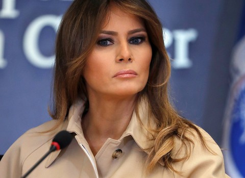 Đệ nhất phu nhân Melania Trump phản đối chính sách nhập cư của chồng - Tuổi  Trẻ Online
