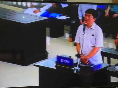 Ông Đinh La Thăng nhờ người ký khống xác nhận góp vốn vào Oceanbank? - Ảnh 2. Ông Đinh La Thăng nhờ người ký khống xác nhận góp vốn vào Oceanbank? - Ảnh 2.