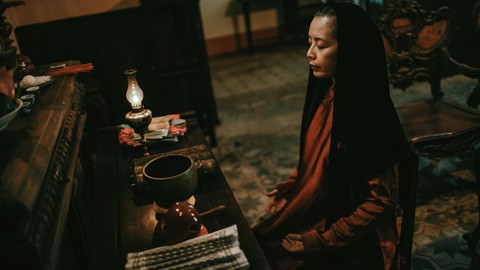 Jun Vũ hát ả đào, Đinh Ngọc Diệp hoang mang với teaser Người bất tử - Ảnh 7. Jun Vũ hát ả đào, Đinh Ngọc Diệp hoang mang với teaser Người bất tử - Ảnh 7.