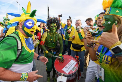World Cup 2018: Cổ động viên chịu chơi hoành tráng - Ảnh 14. World Cup 2018: Cổ động viên chịu chơi hoành tráng - Ảnh 14.