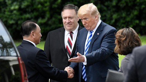 Thượng đỉnh Mỹ - Triều đã có người thắng, nhưng không phải ông Trump! - Ảnh 1. Thượng đỉnh Mỹ - Triều đã có người thắng, nhưng không phải ông Trump! - Ảnh 1.
