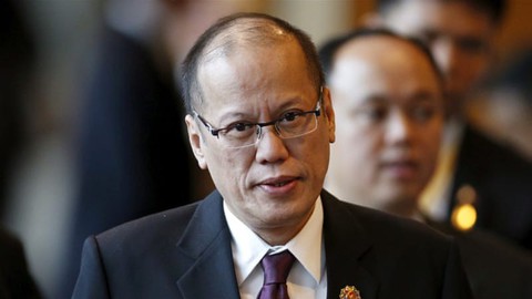 Cựu tổng thống Philippines đối diện điều tra tham nhũng - Ảnh 1. Cựu tổng thống Philippines đối diện điều tra tham nhũng - Ảnh 1.