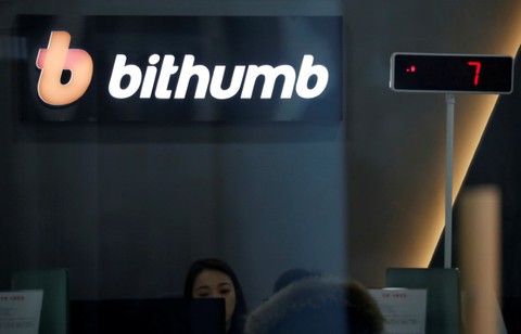 Hacker lại tấn công sàn giao dịch tiền điện tử Hàn Quốc, bitcoin lao dốc - Ảnh 1. Hacker lại tấn công sàn giao dịch tiền điện tử Hàn Quốc, bitcoin lao dốc - Ảnh 1.