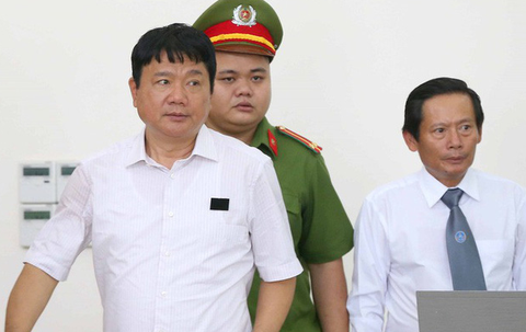 Phiên xử phúc thẩm ông Đinh La Thăng bất ngờ tạm dừng - Ảnh 1. Phiên xử phúc thẩm ông Đinh La Thăng bất ngờ tạm dừng - Ảnh 1.