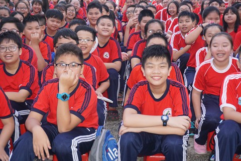 TP.HCM tiếp tục cho học sinh nghỉ học đến hết 19-4 - Ảnh 1. TP.HCM tiếp tục cho học sinh nghỉ học đến hết 19-4 - Ảnh 1.
