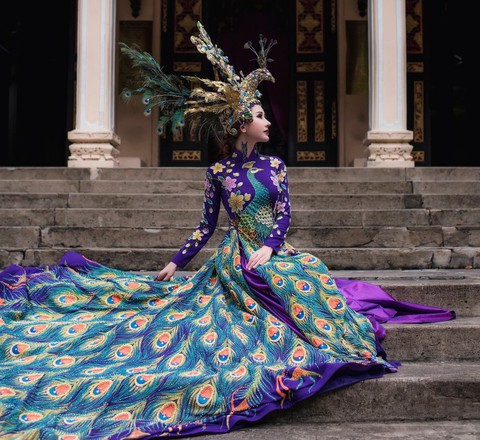 Chi Nguyễn mặc trang phục truyền thống 20 ký tại Miss Asia World 2018 - Ảnh 3. Chi Nguyễn mặc trang phục truyền thống 20 ký tại Miss Asia World 2018 - Ảnh 3.