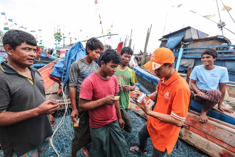Viettel đạt 1 triệu thuê bao sau 10 ngày khai trương tại Myanmar - Ảnh 2. Viettel đạt 1 triệu thuê bao sau 10 ngày khai trương tại Myanmar - Ảnh 2.