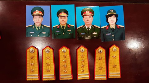Giả thiếu tướng quân đội lừa đảo xin việc gần 1.000 người - Ảnh 1. Giả thiếu tướng quân đội lừa đảo xin việc gần 1.000 người - Ảnh 1.