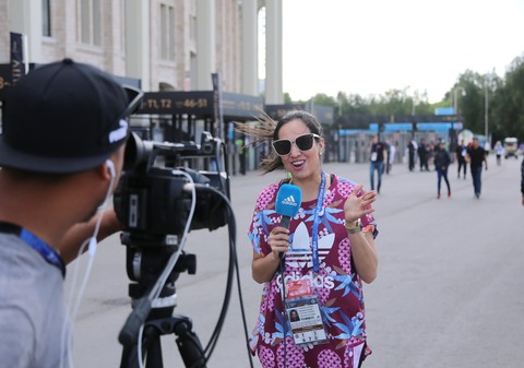 Quá xinh đẹp, nhiều nữ phóng viên khó tác nghiệp ở World Cup 2018 - Ảnh 13. Quá xinh đẹp, nhiều nữ phóng viên khó tác nghiệp ở World Cup 2018 - Ảnh 13.