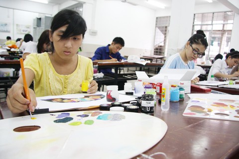 ĐH Sư phạm kỹ thuật TP.HCM đổi lịch thi năng khiếu - Ảnh 1. ĐH Sư phạm kỹ thuật TP.HCM đổi lịch thi năng khiếu - Ảnh 1.