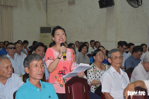 Cử tri bàn luận sôi nổi, đặt nhiều câu hỏi về đặc khu kinh tế - Ảnh 5. Cử tri bàn luận sôi nổi, đặt nhiều câu hỏi về đặc khu kinh tế - Ảnh 5.