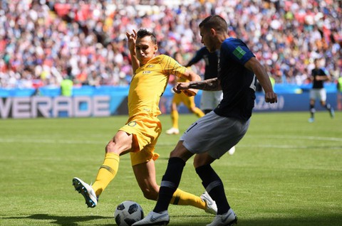 FIFA nói gì khi Telstar 18 ba lần bị xì hơi tại World Cup 2018 - Ảnh 1. FIFA nói gì khi Telstar 18 ba lần bị xì hơi tại World Cup 2018 - Ảnh 1.