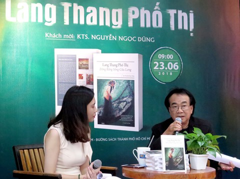 Lang thang vẽ tranh, ghi chép và hớp hồn phố thị - Ảnh 1. Lang thang vẽ tranh, ghi chép và hớp hồn phố thị - Ảnh 1.