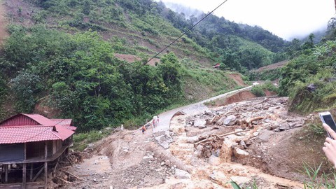 Thêm 8 người mất tích vì mưa lũ ở Lai Châu - Ảnh 1. Thêm 8 người mất tích vì mưa lũ ở Lai Châu - Ảnh 1.
