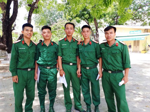 Quảng Nam: Vùng núi nhận cùng một lúc đề tất cả các môn - Ảnh 1. Quảng Nam: Vùng núi nhận cùng một lúc đề tất cả các môn - Ảnh 1.