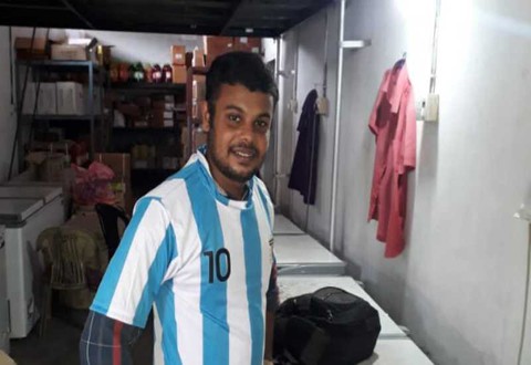 Tìm thấy thi thể fan Messi tự tử bên bờ sông - Ảnh 1. Tìm thấy thi thể fan Messi tự tử bên bờ sông - Ảnh 1.