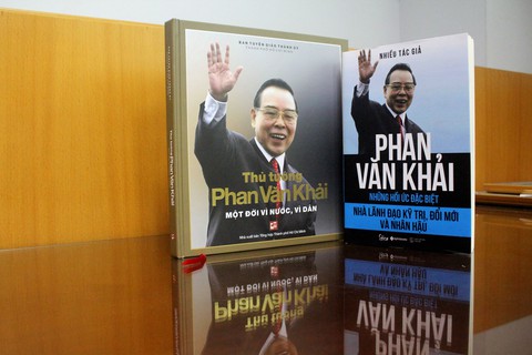 100 ngày, gặp lại cố Thủ tướng Phan Văn Khải trên trang sách - Ảnh 1. 100 ngày, gặp lại cố Thủ tướng Phan Văn Khải trên trang sách - Ảnh 1.