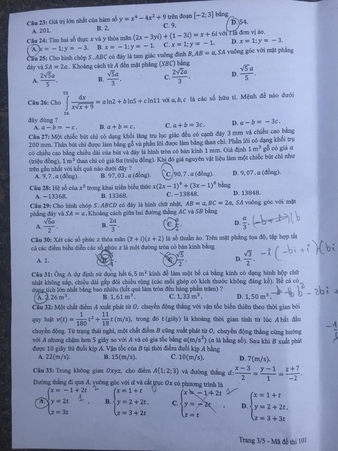 Thí sinh than đề thi toán THPT quốc gia dài và khó, nhiều em bật khóc - Ảnh 9.