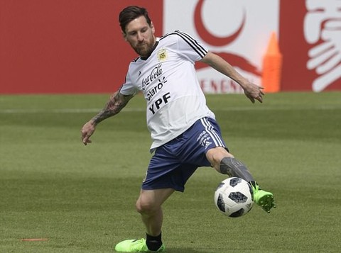 Lionel Messi không “về hưu” nếu chưa vô địch World Cup - Ảnh 2. Lionel Messi không “về hưu” nếu chưa vô địch World Cup - Ảnh 2.