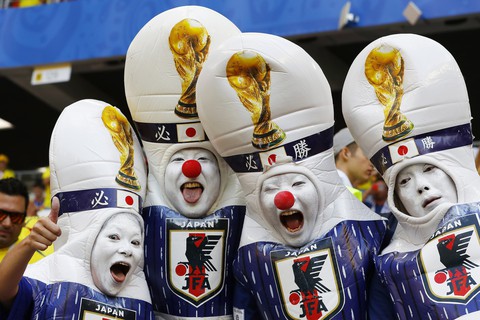 Khán đài World Cup: Sàn diễn thời trang lớn nhất thế giới - Ảnh 10. Khán đài World Cup: Sàn diễn thời trang lớn nhất thế giới - Ảnh 10.