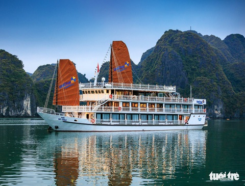 Hải Phòng chấn chỉnh chất lượng đội tàu du lịch - Ảnh 1. Hải Phòng chấn chỉnh chất lượng đội tàu du lịch - Ảnh 1.