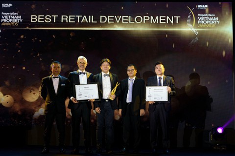 Alpha King chiến thắng tại giải thưởng bất động sản Việt Nam 2018 - Ảnh 3. Alpha King chiến thắng tại giải thưởng bất động sản Việt Nam 2018 - Ảnh 3.