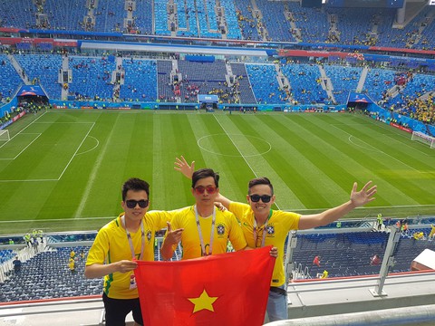 Theo chân chàng trai Việt tận hưởng không khí World Cup 2018 - Ảnh 8. Theo chân chàng trai Việt tận hưởng không khí World Cup 2018 - Ảnh 8.