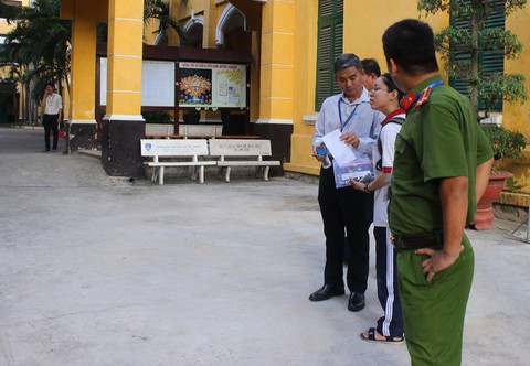Sáng nay 925.000 thí sinh thi môn văn THPT quốc gia 2018 - Ảnh 13. Sáng nay 925.000 thí sinh thi môn văn THPT quốc gia 2018 - Ảnh 13.