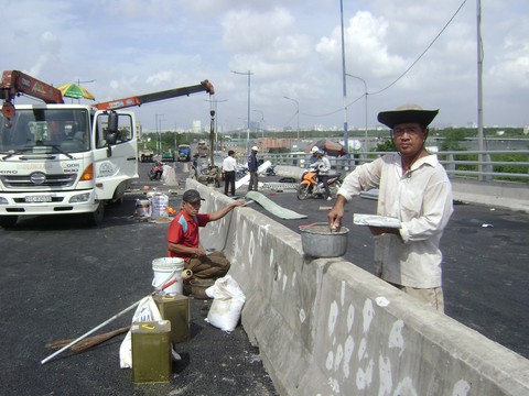 29-6 thông xe cầu vượt Mỹ Thủy, giải tỏa kẹt xe khu Cát Lái - Ảnh 5. 29-6 thông xe cầu vượt Mỹ Thủy, giải tỏa kẹt xe khu Cát Lái - Ảnh 5.
