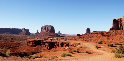 Monument Valley nổi tiếng trong các phim cao bồi viễn Tây - Ảnh 6. Monument Valley nổi tiếng trong các phim cao bồi viễn Tây - Ảnh 6.