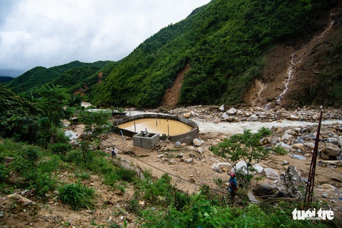 Trang trại cá hồi hàng chục tỉ trôi theo lũ, hoang tàn ở Tam Đường - Ảnh 11. Trang trại cá hồi hàng chục tỉ trôi theo lũ, hoang tàn ở Tam Đường - Ảnh 11.