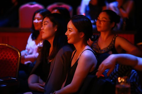 Phụ nữ Mông Cổ khó lấy chồng vì quá thành đạt - Ảnh 2. Phụ nữ Mông Cổ khó lấy chồng vì quá thành đạt - Ảnh 2.