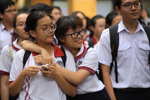 Đề thi tiếng Anh THPT quốc gia: học sinh trung bình dễ lấy điểm 5 - Ảnh 11. Đề thi tiếng Anh THPT quốc gia: học sinh trung bình dễ lấy điểm 5 - Ảnh 11.