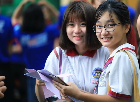 Tươi xinh những bông hồng mùa thi - Ảnh 4. Tươi xinh những bông hồng mùa thi - Ảnh 4.