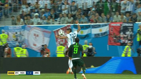 FIFA chấp nhận bị chỉ trích để giữ Ronaldo và Messi ở World Cup? - Ảnh 2. FIFA chấp nhận bị chỉ trích để giữ Ronaldo và Messi ở World Cup? - Ảnh 2.