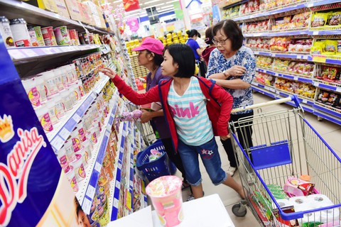 Thêm i-ốt, doanh nghiệp thực phẩm rối - Ảnh 1. Thêm i-ốt, doanh nghiệp thực phẩm rối - Ảnh 1.