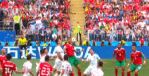 Cakir nói gì khi không thổi 11m phạt Argentina? - Ảnh 2. Cakir nói gì khi không thổi 11m phạt Argentina? - Ảnh 2.