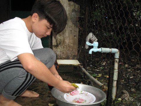 Con cố học giỏi toán để thành bác sĩ - Ảnh 2. Con cố học giỏi toán để thành bác sĩ - Ảnh 2.