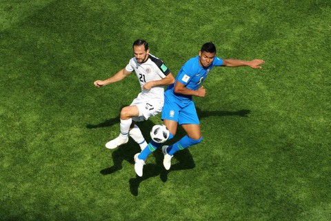 Những khoảnh khắc tràn đầy cảm hứng thể thao vòng bảng World Cup - Ảnh 11. Những khoảnh khắc tràn đầy cảm hứng thể thao vòng bảng World Cup - Ảnh 11.