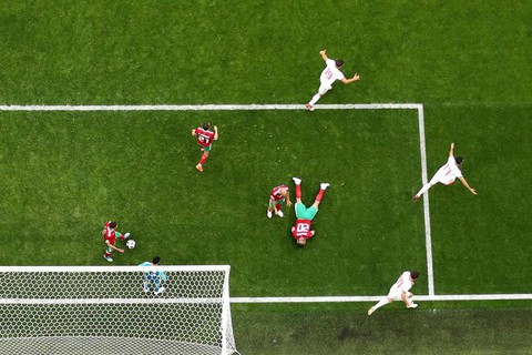 Những khoảnh khắc tràn đầy cảm hứng thể thao vòng bảng World Cup - Ảnh 13. Những khoảnh khắc tràn đầy cảm hứng thể thao vòng bảng World Cup - Ảnh 13.