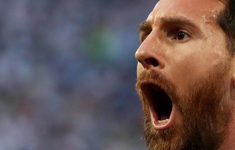 Những khoảnh khắc tràn đầy cảm hứng thể thao vòng bảng World Cup - Ảnh 3. Những khoảnh khắc tràn đầy cảm hứng thể thao vòng bảng World Cup - Ảnh 3.