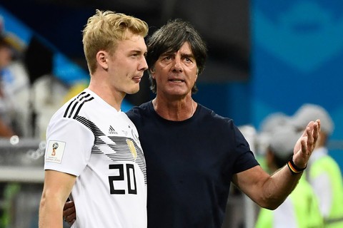 Hoàng tử tóc vàng Julian Brandt trong dàn nam thần Đức - Ảnh 6. Hoàng tử tóc vàng Julian Brandt trong dàn nam thần Đức - Ảnh 6.