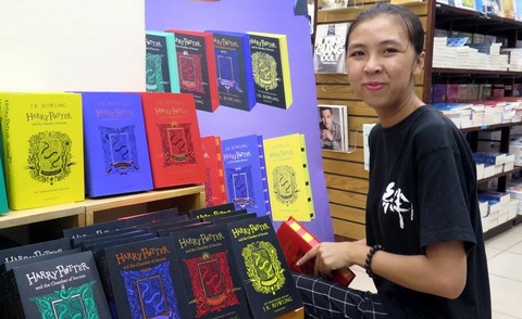 Phát hành Harry Potter và phòng chứa bí mật cùng với thế giới - Ảnh 1. Phát hành Harry Potter và phòng chứa bí mật cùng với thế giới - Ảnh 1.