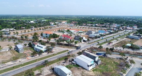Xử phạt hàng loạt dự án khu dân cư rao bán bát nháo tại Long An - Ảnh 2. Xử phạt hàng loạt dự án khu dân cư rao bán bát nháo tại Long An - Ảnh 2.