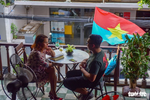 10 năm lặn lội tìm kỷ vật của cha mở quán cà phê biệt động Sài Gòn - Ảnh 9. 10 năm lặn lội tìm kỷ vật của cha mở quán cà phê biệt động Sài Gòn - Ảnh 9.